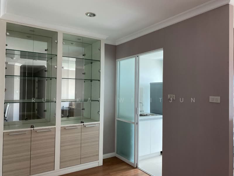 Lumpini Suite Pinklao, Bangkok, 1 Somdet Phra Pin Klao Rd, Bang Yi Khan, Bang Phlat, Bangkok, 2 Bedrooms, 71 sqm, Condo For Sale, by Rungkan Wijitjun, 500380768 - DDproperty.com