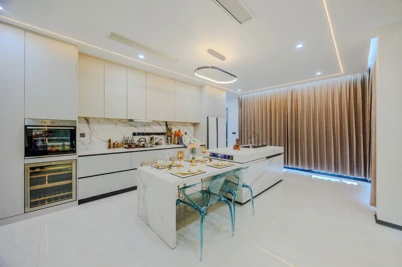 Larimar Villas, Phuket, 61 17-19 Moo 6 Soi Chaofa 73, Chalong, Muang Phuket, Phuket, 4 Bedrooms, 338 sqm, Villa For Rent, by Diss, 500380842 - DDproperty.com