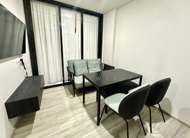 XT Huaikhwang, Bangkok, 244 Ratchadaphisek Road, Huai Khwang, Bangkok, 1 Bedroom, 35 sqm, Condo For Sale, by Rungkan Wijitjun, 500380843 - DDproperty.com