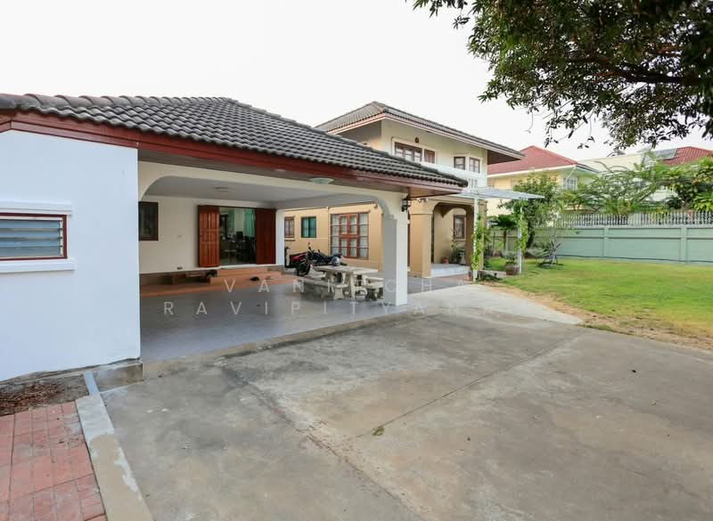 ลาดพร้าว 35, Bangkok, Chan Kasem, Chatuchak, Bangkok, 6 Bedrooms, 600 sqm, Single Detached House For Sale, by Vanitcha Ravipityanan, 500380856 - DDproperty.com