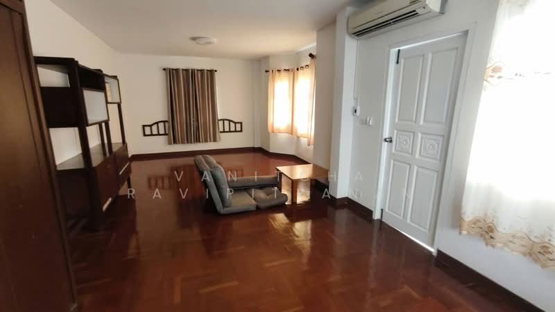 ลาดพร้าว 35, Bangkok, Chan Kasem, Chatuchak, Bangkok, 6 Bedrooms, 600 sqm, Single Detached House For Sale, by Vanitcha Ravipityanan, 500380856 - DDproperty.com