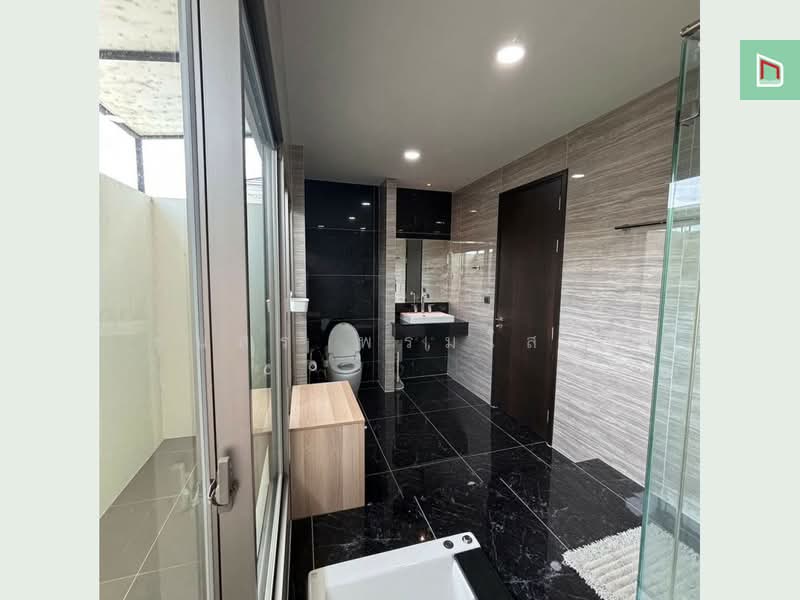 Perfect Masterpiece Sukhumvit 77 : เพอร์เฟค มาสเตอร์พีซ สุขุมวิท 77, สมุทรปราการ, ซอย หมู่บ้านเพอร์เฟคเพลส สุขุมวิท 77, ราชาเทวะ, บางพลี, สมุทรปราการ, 300 ตร.ม., บ้านเดี่ยว ขาย, โดย ธนสร พรมโสภา, 500380872 - DDproperty.com