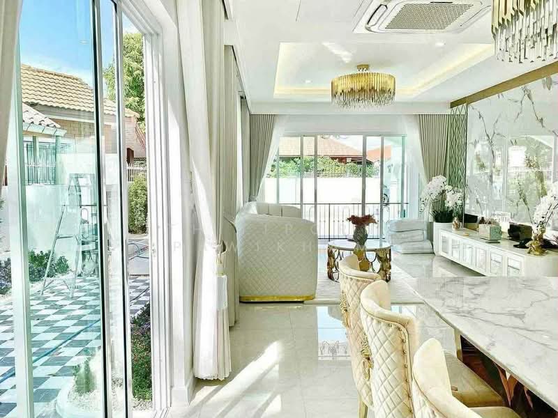 5-BR House, Chon Buri (Pattaya), Na Kloe, Bang Lamung (Pattaya), Chon Buri (Pattaya), 5 Bedrooms, 377 sqm, Single Detached House For Sale, by Thitiporn Pawikham, 500380897 - DDproperty.com