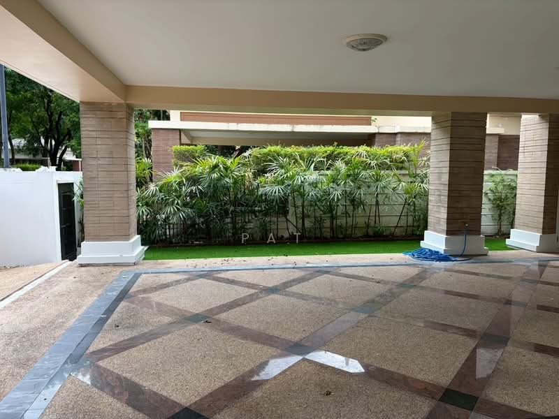 Narasiri Pattanakarn-Srinakarin, Bangkok, 878 Soi Srinakarin 20, Khlong Chan, Bang Kapi, Bangkok, 5 Bedrooms, 428 sqm, Single Detached House For Rent, by Pat, 500380938 - DDproperty.com