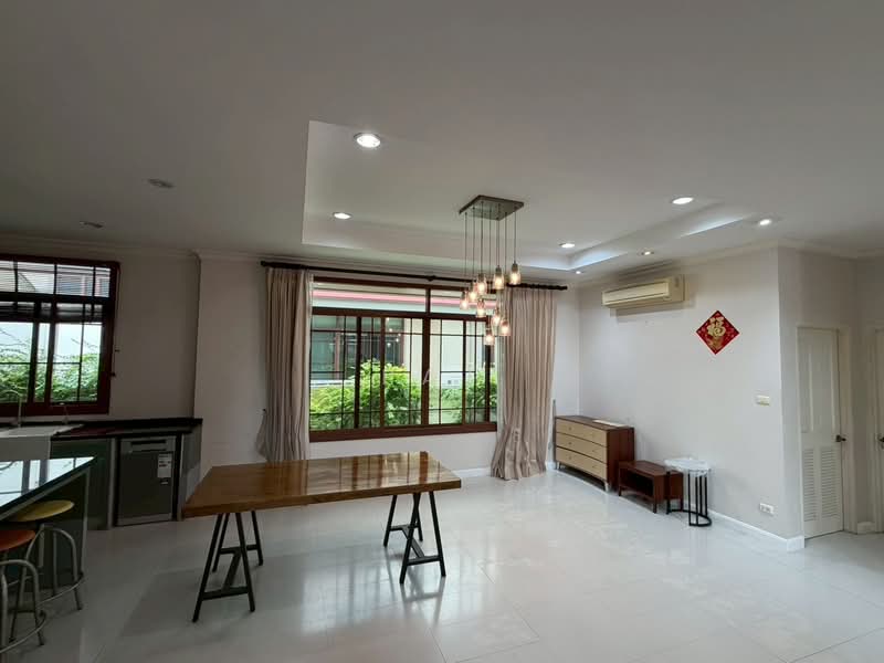 Narasiri Pattanakarn-Srinakarin : นาราสิริ พัฒนาการ-ศรีนครินทร์, กรุงเทพ, 878 ซอย ศรีนครินทร์ 20, คลองจั่น, บางกะปิ, กรุงเทพ, 428 ตร.ม., บ้านเดี่ยว ให้เช่า, โดย Pat, 500380938 - DDproperty.com