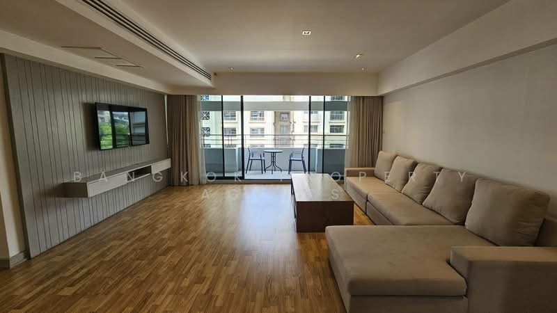 Villa Bajaj, Bangkok, Soi Sukhumvit 19, Khlongtoei Nua, Watthana, Bangkok, 3 Bedrooms, 240 sqm, Condo For Rent, by BANGKOK PROPERTY AGENTS, 500380944 - DDproperty.com