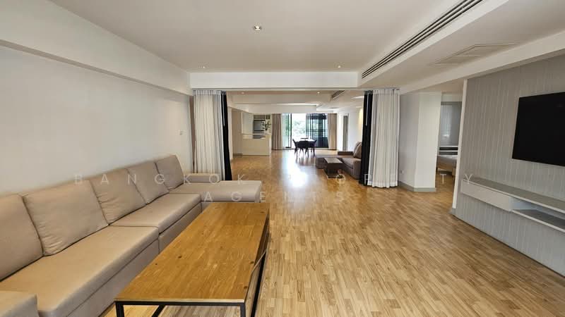Villa Bajaj, Bangkok, Soi Sukhumvit 19, Khlongtoei Nua, Watthana, Bangkok, 3 Bedrooms, 240 sqm, Condo For Rent, by BANGKOK PROPERTY AGENTS, 500380944 - DDproperty.com