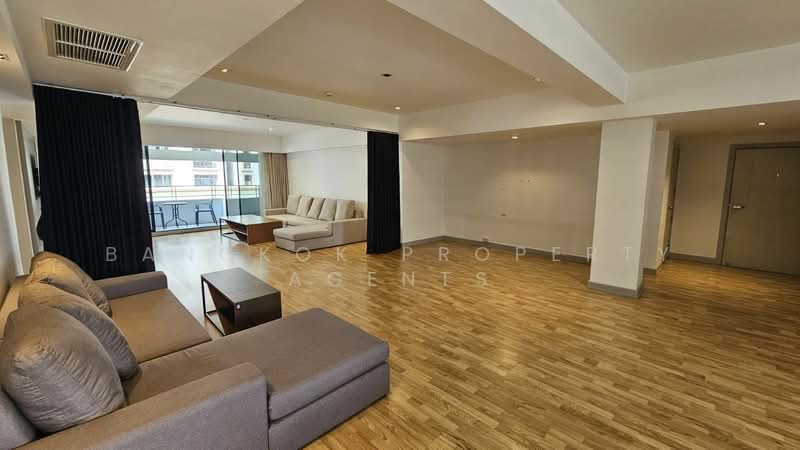 Villa Bajaj, Bangkok, Soi Sukhumvit 19, Khlongtoei Nua, Watthana, Bangkok, 3 Bedrooms, 240 sqm, Condo For Rent, by BANGKOK PROPERTY AGENTS, 500380944 - DDproperty.com