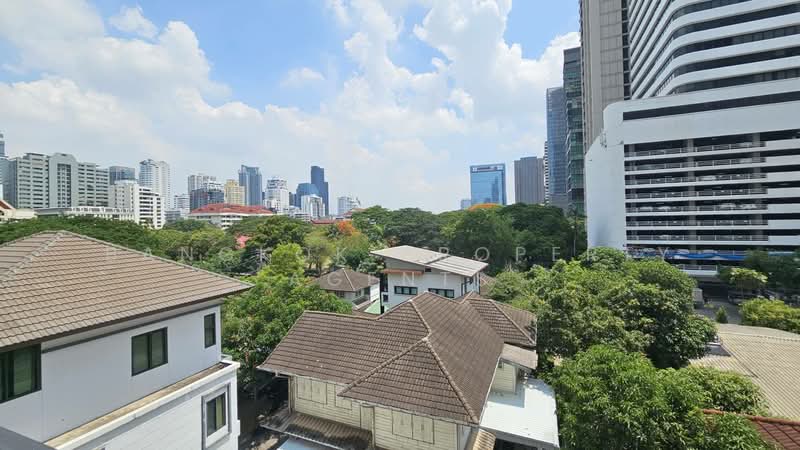 Villa Bajaj, Bangkok, Soi Sukhumvit 19, Khlongtoei Nua, Watthana, Bangkok, 3 Bedrooms, 240 sqm, Condo For Rent, by BANGKOK PROPERTY AGENTS, 500380944 - DDproperty.com