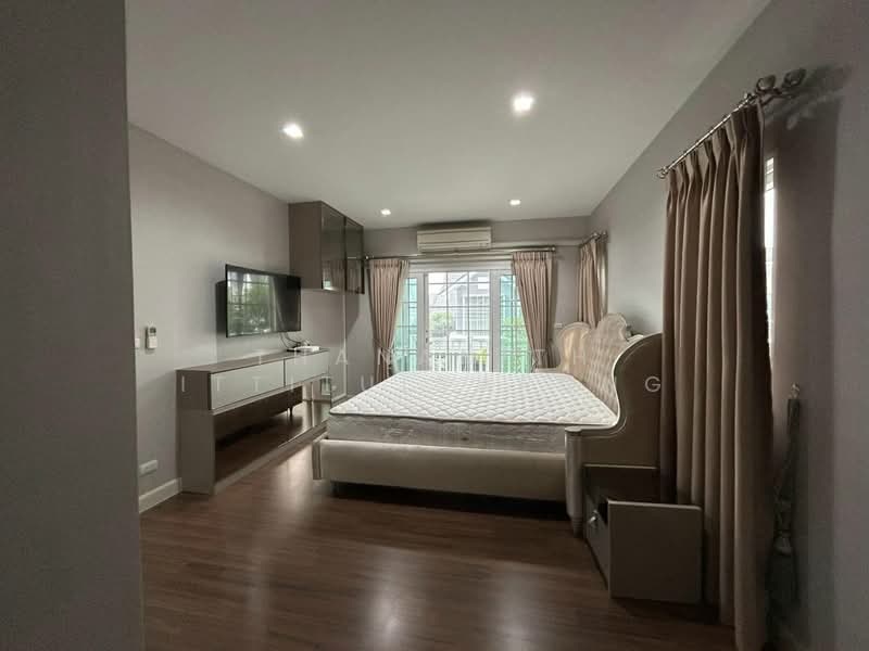 Burasiri Panyaintra, Bangkok, Khlong Song Road, Bang Chun, Khlong Sam Wa, Bangkok, 3 Bedrooms, 165 sqm, Single Detached House For Sale, by Thananith Ittitulyapong, 500380991 - DDproperty.com
