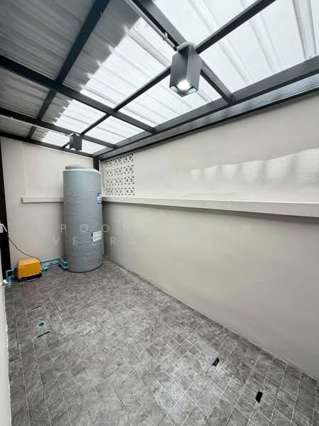 Baan Saranon Pak Kret, Nonthaburi, Saranon Housing, Pak Kret, Nonthaburi, 4 Bedrooms, 216 sqm, Townhouse For Sale, by Poonyaporn Veerabulyarit, 500381007 - DDproperty.com