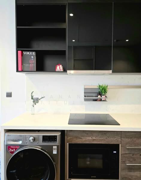 Muniq Langsuan, Bangkok, Soi Tonson, Lumphini, Pathum Wan, Bangkok, 2 Bedrooms, 86 sqm, Condo For Rent, by Thananith Ittitulyapong, 500381010 - DDproperty.com