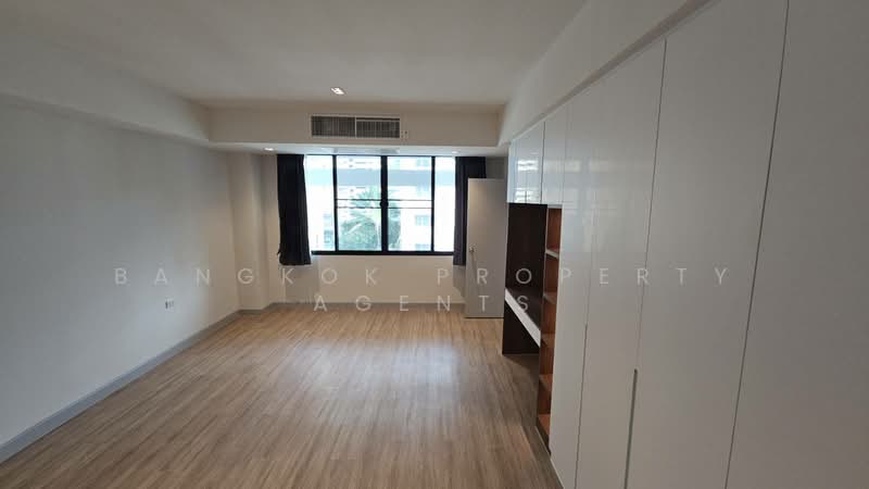 Villa Bajaj, Bangkok, Soi Sukhumvit 19, Khlongtoei Nua, Watthana, Bangkok, 2 Bedrooms, 159 sqm, Condo For Rent, by BANGKOK PROPERTY AGENTS, 500381029 - DDproperty.com