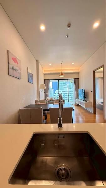 Siamese Exclusive Sukhumvit 31, Bangkok, 75 Soi Sukhumvit 31, Khlong Tan Nua, Watthana, Bangkok, 2 Bedrooms, 72 sqm, Condo For Rent, by Rynnrima Khankaew, 500381060 - DDproperty.com