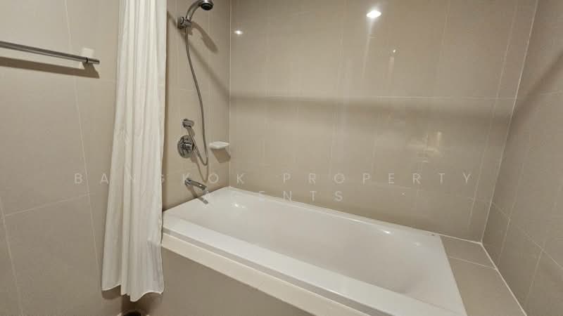 Chodtayakorn, Bangkok, Soi Sukhumvit 23, Khlongtoei Nua, Watthana, Bangkok, 3 Bedrooms, 245 sqm, Condo For Rent, by BANGKOK PROPERTY AGENTS, 500381089 - DDproperty.com