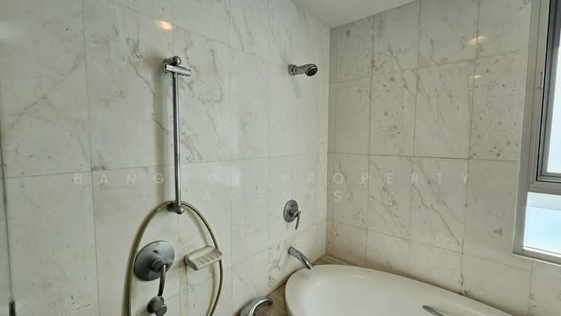Chodtayakorn, Bangkok, Soi Sukhumvit 23, Khlongtoei Nua, Watthana, Bangkok, 3 Bedrooms, 220 sqm, Condo For Rent, by BANGKOK PROPERTY AGENTS, 500381119 - DDproperty.com