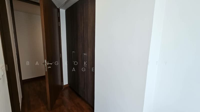 Chodtayakorn, Bangkok, Soi Sukhumvit 23, Khlongtoei Nua, Watthana, Bangkok, 3 Bedrooms, 220 sqm, Condo For Rent, by BANGKOK PROPERTY AGENTS, 500381119 - DDproperty.com