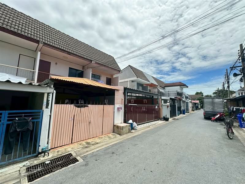 Baan Ammarin Niwet 3 Plan 2, Bangkok, A Phi Nakhon Village, Sai Mai, Bangkok, 2 Bedrooms, 90 sqm, Townhouse For Sale, by คุณ ยุทธการ อินธิสอน (แบงค์), 500381129 - DDproperty.com