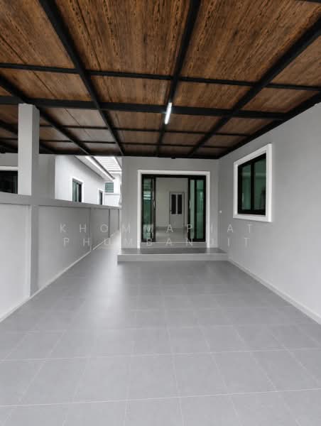 Single-story house in Nikhom Phatthana, Rayong, Rayong, Nikhom Pattana, Nikhom Pattana, Rayong, 2 Bedrooms, 70 sqm, Semi-Detached House (Twin House) For Sale, by Khommaphat Phumbandit, 500381145 - DDproperty.com