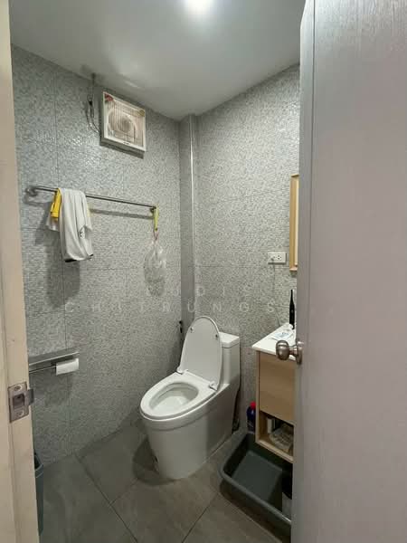 Commercial Building for Rent Punnawithi - Udomsuk, Bangkok, Bang Chak, Phra Khanong, Bangkok, , 256 sqm, Shophouse For Rent, by Pudis Chitrungsakorn, 500381174 - DDproperty.com