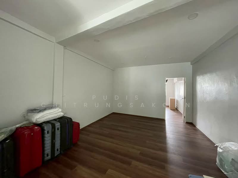 Commercial Building for Rent Punnawithi - Udomsuk, Bangkok, Bang Chak, Phra Khanong, Bangkok, , 256 sqm, Shophouse For Rent, by Pudis Chitrungsakorn, 500381174 - DDproperty.com