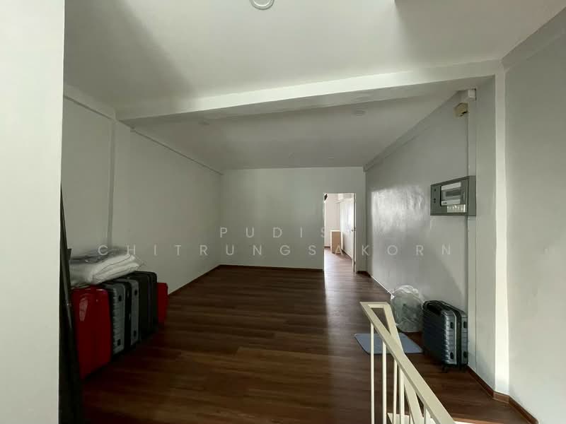 Commercial Building for Rent Punnawithi - Udomsuk, Bangkok, Bang Chak, Phra Khanong, Bangkok, , 256 sqm, Shophouse For Rent, by Pudis Chitrungsakorn, 500381174 - DDproperty.com