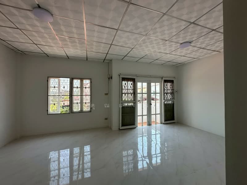 นอกโครงการปทุมธานี, Pathum Thani, Bang Yitho, Thanyaburi, Pathum Thani, 3 Bedrooms, 120 sqm, Townhouse For Sale, by คุณแจม, 500381193 - DDproperty.com