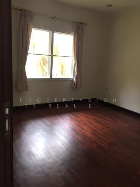 House in Compound BTS Thonglor 4 bed / 4 bath, Bangkok, Phra Kanong, Khlong Toei, Bangkok, 4 Bedrooms, 350 sqm, Single Detached House For Rent, by PROPERTYSIGHTS REAL ESTATE, 500381207 - DDproperty.com