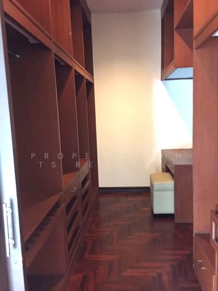House in Compound BTS Thonglor 4 bed / 4 bath, กรุงเทพ, พระโขนง, คลองเตย, กรุงเทพ, 350 ตร.ม., บ้านเดี่ยว ให้เช่า, โดย PROPERTYSIGHTS REAL ESTATE, 500381207 - DDproperty.com