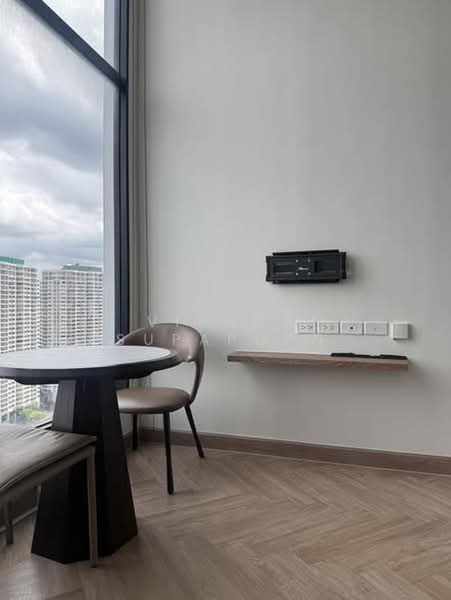 Knightsbridge Space Ratchayothin, Bangkok, Phaholyothin Road, Chatuchak, Bangkok, 1 Bedroom, 37 sqm, Condo For Rent, by Vipada Supaporn, 500381219 - DDproperty.com