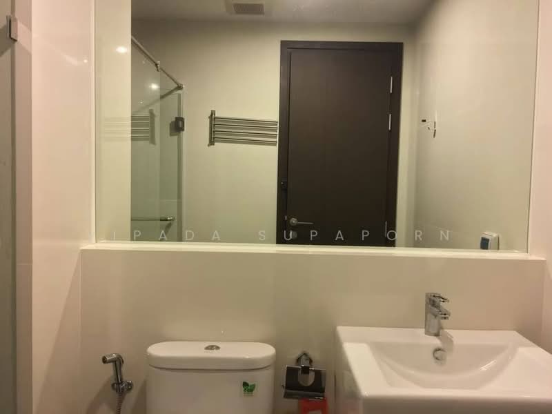 Rhythm Sathorn-Narathiwas, Bangkok, 651 Naradhiwas Rajanagarindra Road, Thung Maha Mek, Sathon, Bangkok, 1 Bedroom, 35 sqm, Condo For Rent, by Vipada Supaporn, 500381232 - DDproperty.com