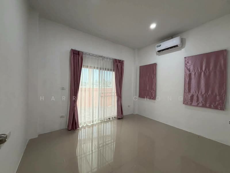 บ้าน 3-ห้องนอน, ชลบุรี, หนองปรือ, บางละมุง, ชลบุรี, 150 ตร.ม., บ้านเดี่ยว ขาย, โดย Harrison Chong, 500381241 - DDproperty.com