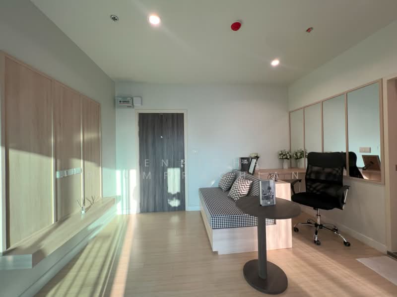 Metro Sky Wutthakat, Bangkok, Thanon Wutthakat, Talat Plu, Thon Buri, Bangkok, 1 Bedroom, 28 sqm, Condo For Sale, by Penpicha Phumprachian, 500381253 - DDproperty.com