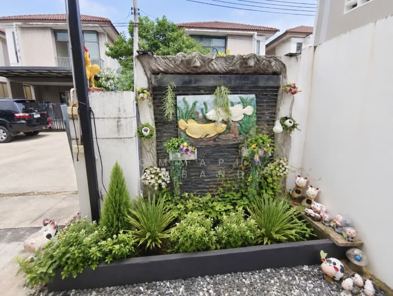 Pruksa Ville 71/2 Laem Chabang-Bang Lamung, Chon Buri (Pattaya), Soi Bang Lamung 3, Bang Lamung, Bang Lamung (Pattaya), Chon Buri (Pattaya), 3 Bedrooms, 136 sqm, Semi-Detached House (Twin House) For Sale, by Khommaphat Phumbandit, 500381261 - DDproperty.com