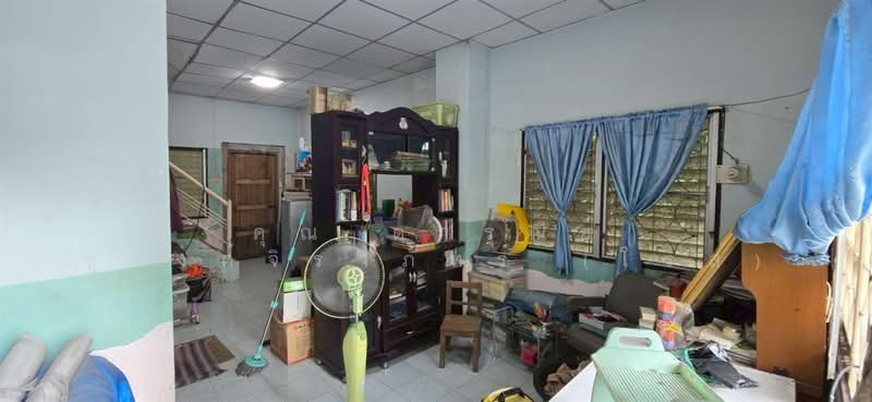 บ้านจุฑาภัทร ลาดหลุมแก้ว (Baan Juthaphat), Pathum Thani, ถนนลาดหลุมแก้ว-ปทุมธานี, Khu Khwang, Lat Lum Kaeo, Pathum Thani, 2 Bedrooms, 110 sqm, Townhouse For Sale, by คุณ ดารุณีย์ ชูวงค์จิราภัทร์ (โรส), 500381294 - DDproperty.com