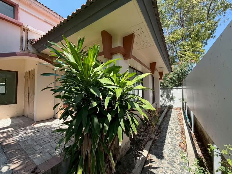 Place & Park Prachauthit 90, Samut Prakan, Prachauthit Road, Na Klua, Phra Samut Jadee, Samut Prakan, 4 Bedrooms, 500 sqm, Single Detached House For Sale, by Poonyaporn Veerabulyarit, 500381296 - DDproperty.com