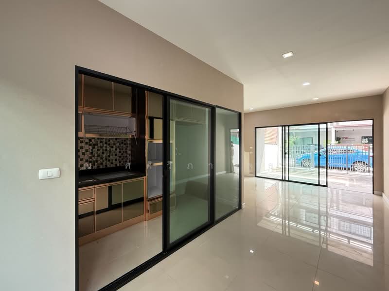 Patio Vibhavadi-Songprapa, Bangkok, Si Khan, Don Mueang, Bangkok, 3 Bedrooms, 175 sqm, Single Detached House For Sale, by คุณ ศศิวิภา พูลทา, 500381312 - DDproperty.com