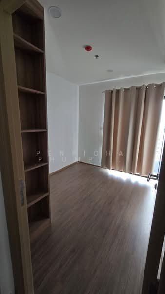 The Livin Phetkasem, Bangkok, 689 Petchkasem Road, Bang Wa, Phasi Charoen, Bangkok, 2 Bedrooms, 55 sqm, Condo For Sale, by Penpicha Phumprachian, 500381333 - DDproperty.com