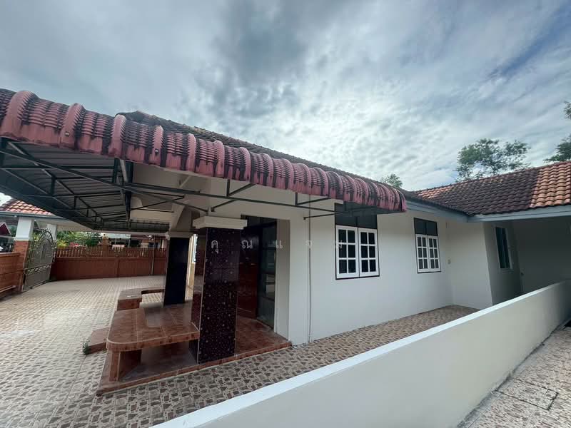 นอกโครงการสุราษฎร์ธานี, Surat Thani, Makham Tia, Muang Surat Thani, Surat Thani, 3 Bedrooms, 151 sqm, Single Detached House For Sale, by คุณแจม, 500381385 - DDproperty.com