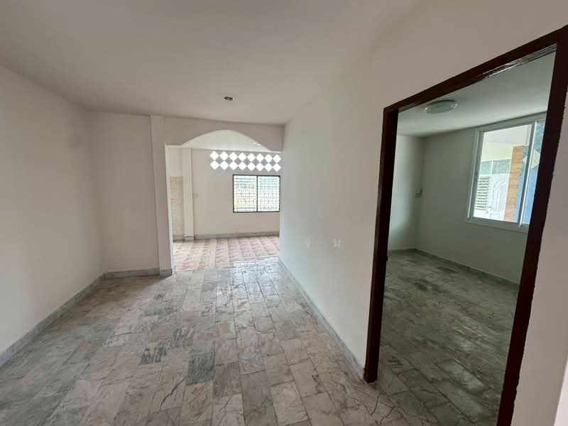 นอกโครงการสุราษฎร์ธานี, Surat Thani, Makham Tia, Muang Surat Thani, Surat Thani, 3 Bedrooms, 151 sqm, Single Detached House For Sale, by คุณแจม, 500381385 - DDproperty.com