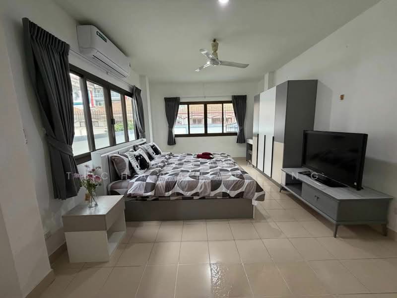 3-BR House, Chon Buri (Pattaya), Nong Pru, Bang Lamung (Pattaya), Chon Buri (Pattaya), 3 Bedrooms, 120 sqm, Single Detached House For Rent, by Mantana Techapahaphong, 500381426 - DDproperty.com