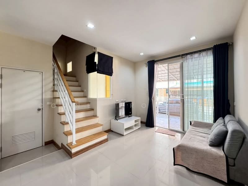 Golden Town 2 Onnut-Ladkrabang, Bangkok, Soi Prachathorn, Lat Krabang, Lat Krabang, Bangkok, 4 Bedrooms, 113 sqm, Townhouse For Rent, by Connex Property, 500381432 - DDproperty.com