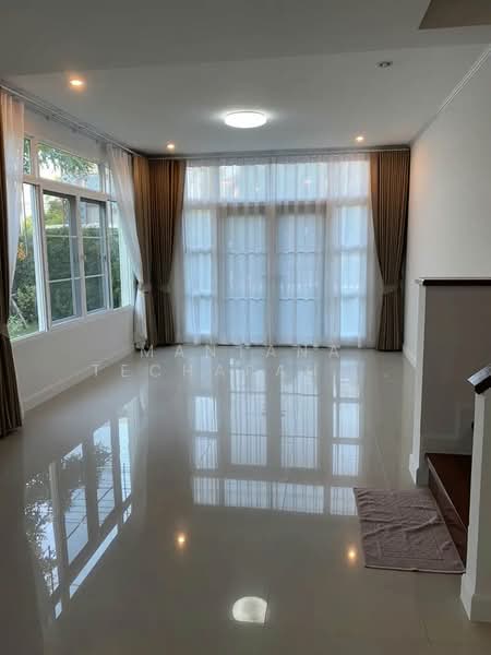 undefined, Chon Buri (Pattaya), Huai Kapi, Muang Chon Buri, Chon Buri (Pattaya), 4 Bedrooms, 218 sqm, Single Detached House For Rent, by Mantana Techapahaphong, 500381453 - DDproperty.com