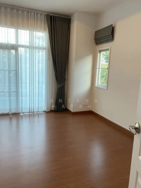 undefined, Chon Buri (Pattaya), Huai Kapi, Muang Chon Buri, Chon Buri (Pattaya), 4 Bedrooms, 218 sqm, Single Detached House For Rent, by Mantana Techapahaphong, 500381453 - DDproperty.com