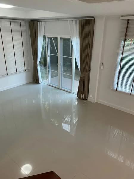 undefined, Chon Buri (Pattaya), Huai Kapi, Muang Chon Buri, Chon Buri (Pattaya), 4 Bedrooms, 218 sqm, Single Detached House For Rent, by Mantana Techapahaphong, 500381453 - DDproperty.com