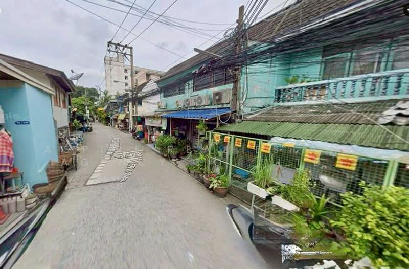 บ้านทาวน์เฮาส์ 2 ชั้น ทำเลทองสุขุมวิท 71 (ซอยปรีดีพนมยงค์ 45), กรุงเทพ, คลองตันเหนือ, วัฒนา, กรุงเทพ, 100 ตร.ม., ทาวน์เฮ้าส์ ขาย, โดย Aspire Real Estate Agency Co., Ltd., 500381504 - DDproperty.com