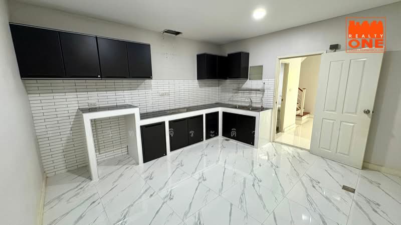 Pruksa Ville 23 Ramintra-Phrayasuren : หมู่บ้านพฤกษาวิลล์ 23 (รามอินทรา - พระยาสุเรนทร์), กรุงเทพ, บางชัน, คลองสามวา, กรุงเทพ, 152 ตร.ม., ทาวน์เฮ้าส์ ขาย, โดย ธัชเวท จิระติวานนท์, 500381519 - DDproperty.com