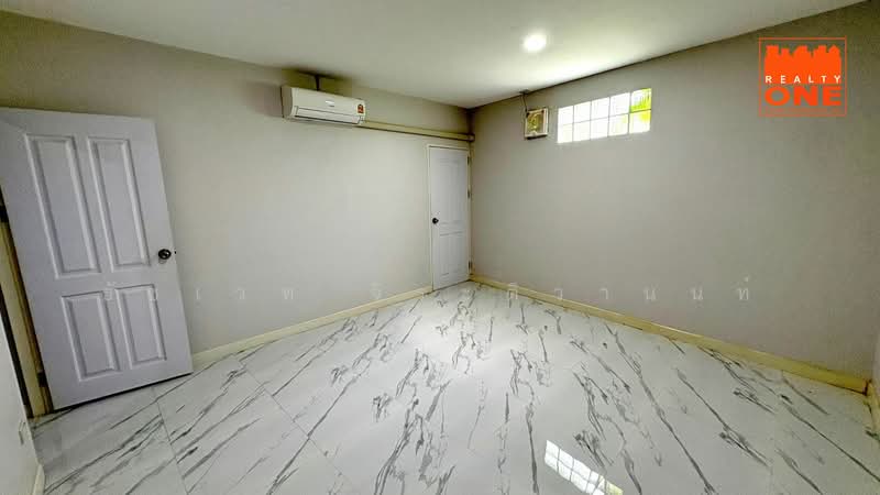 Pruksa Ville 23 Ramintra-Phrayasuren, Bangkok, Bang Chun, Khlong Sam Wa, Bangkok, 4 Bedrooms, 152 sqm, Townhouse For Sale, by ธัชเวท จิระติวานนท์, 500381519 - DDproperty.com