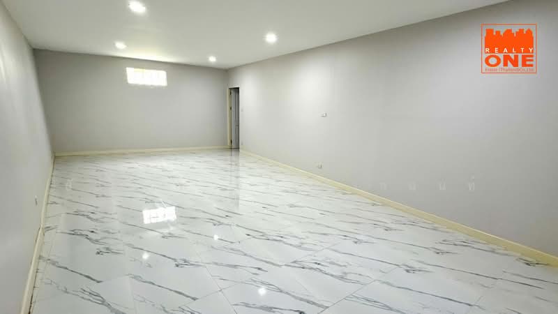 Pruksa Ville 23 Ramintra-Phrayasuren, Bangkok, Bang Chun, Khlong Sam Wa, Bangkok, 4 Bedrooms, 152 sqm, Townhouse For Sale, by ธัชเวท จิระติวานนท์, 500381519 - DDproperty.com