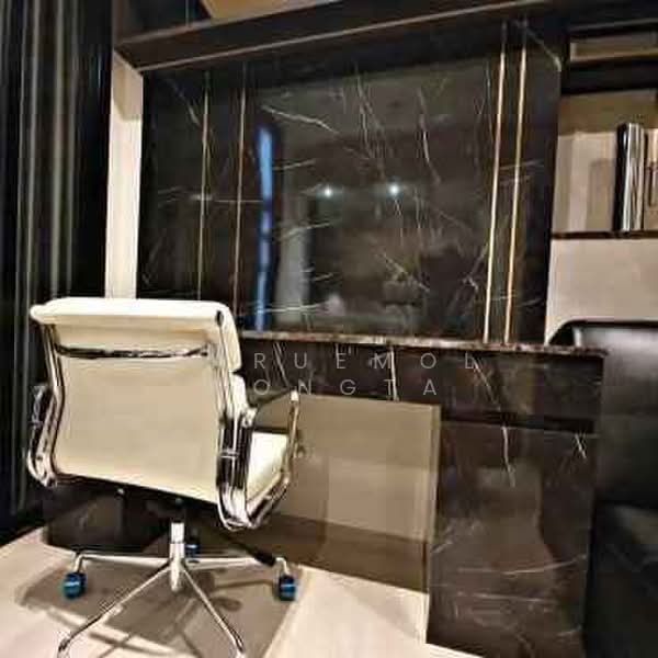 Life Asoke, Bangkok, Asoke-Dindang Road, Bang Kapi, Huai Khwang, Bangkok, 1 Bedroom, 35 sqm, Condo For Rent, by Naruemol Wongta, 500381562 - DDproperty.com